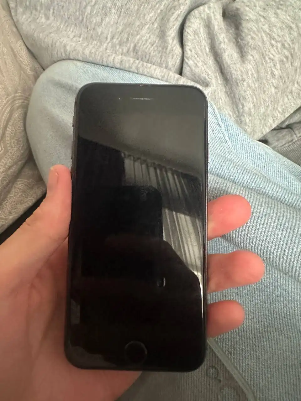 Б/у iPhone 64ГБ с новым аккумулятором - Смартфоны (Электроника) в Чебоксары