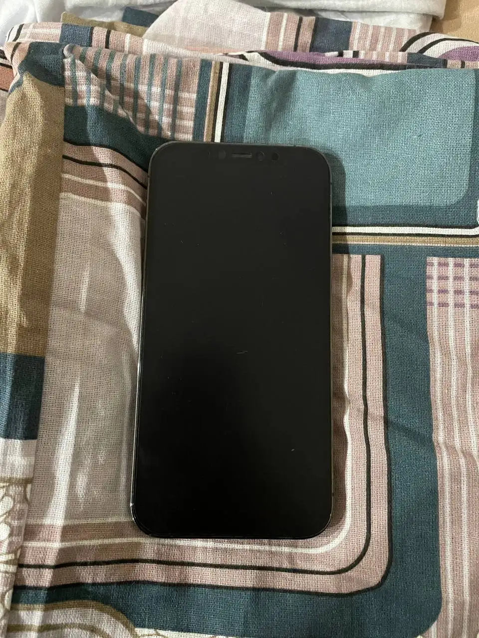 Apple iPhone 12 Pro - Смартфоны (Электроника) в Чебоксары