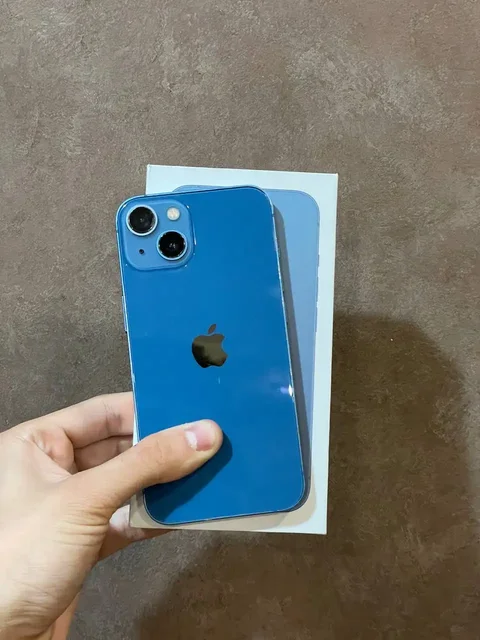Продажа iPhone 13 128GB Синий - Аккумуляторы в Чебоксары