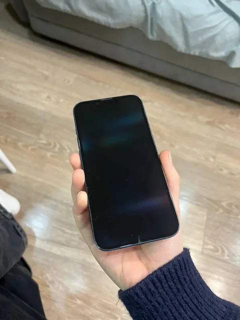 iPhone 14 128GB с царапинами - Мобильные телефоны и аксессуары в Чебоксары