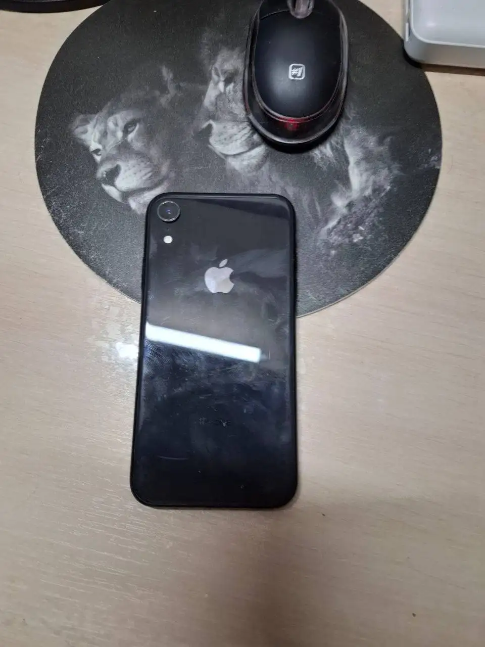 iPhone XR 64GB с трещиной на экране - Смартфоны (Электроника) в Чебоксары