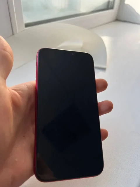 Продам iPhone 11 - Комплектующие и аксессуары в Чебоксары