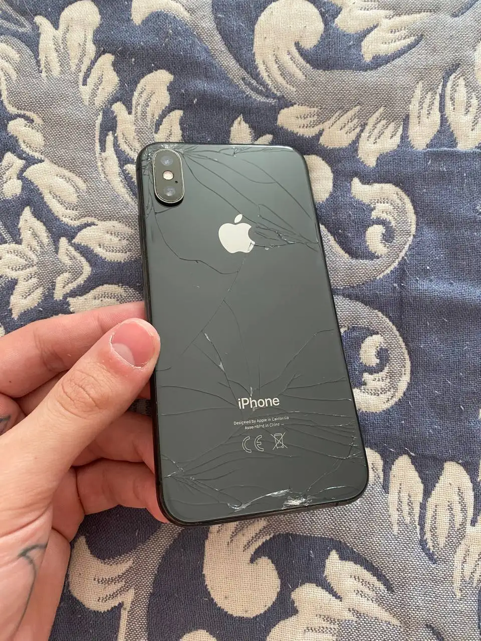 Продам iPhone Xs (в нерабочем состоянии) - Мобильные телефоны (Электроника) в Чебоксары