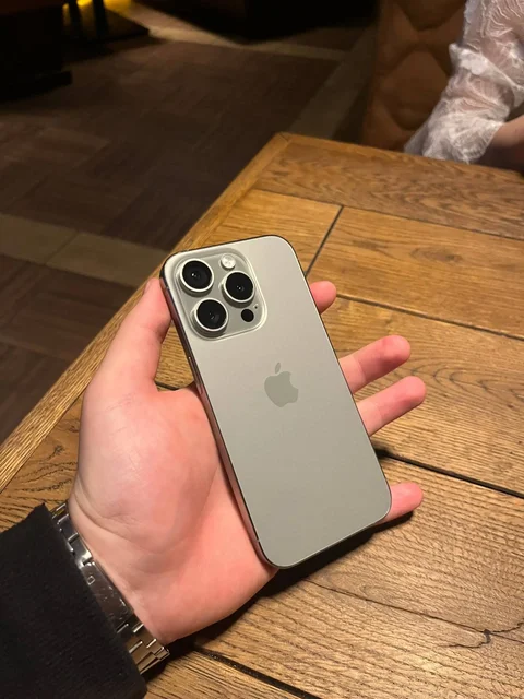 iPhone 15 Pro в отличном состоянии - Электроника в Чебоксары