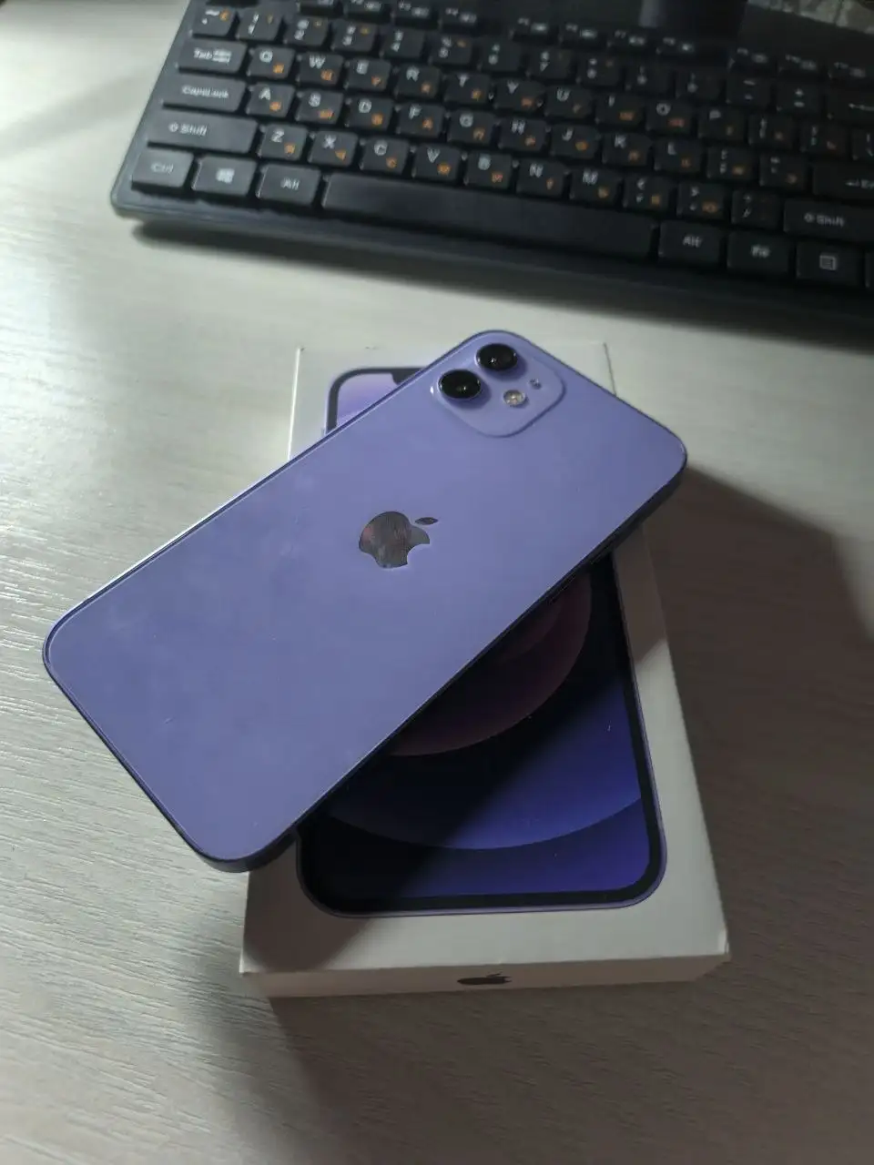 Продам iPhone 12 64GB - Смартфоны (Электроника) в Чебоксары