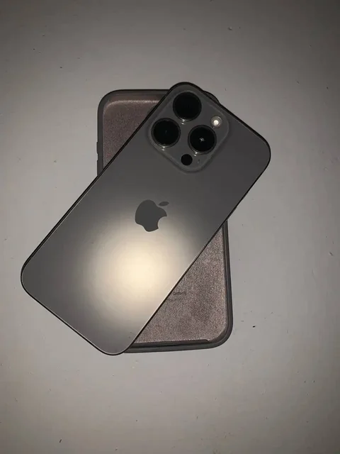 Продам iPhone 15 Pro, 47к - Электроника в Чебоксары