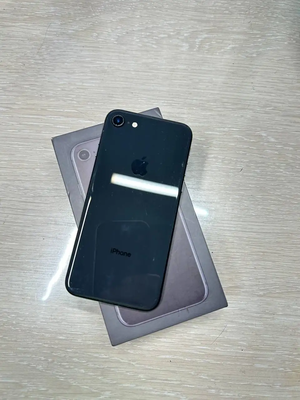 iPhone 8 64 ГБ с заменой дисплея - Мобильные телефоны (Электроника) в Чебоксары