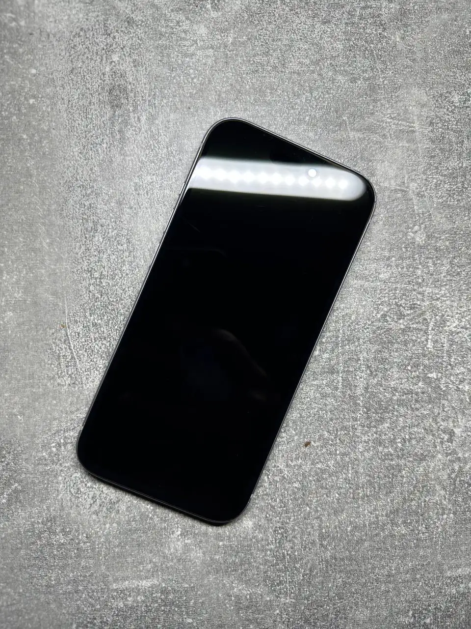 iPhone 15 с повреждениями корпуса - Смартфоны (Электроника) в Чебоксары