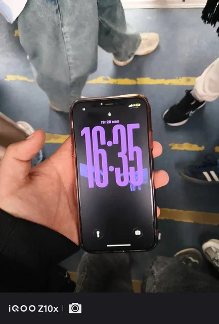Продам iPhone 128 ГБ - Аксессуары и комплектующие в Чебоксары