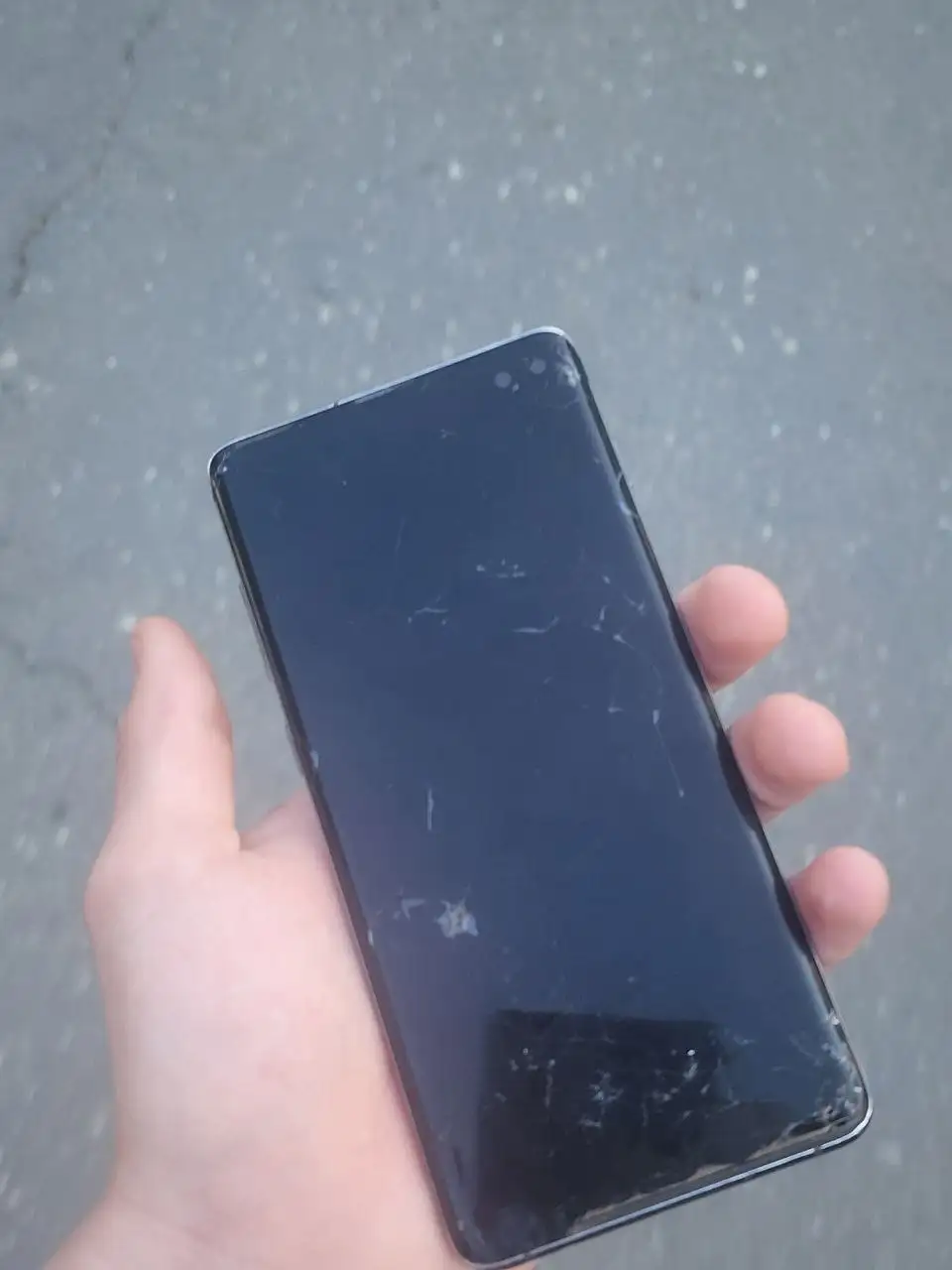 Обмен 2 техники iPhone - Электроника в Чебоксары