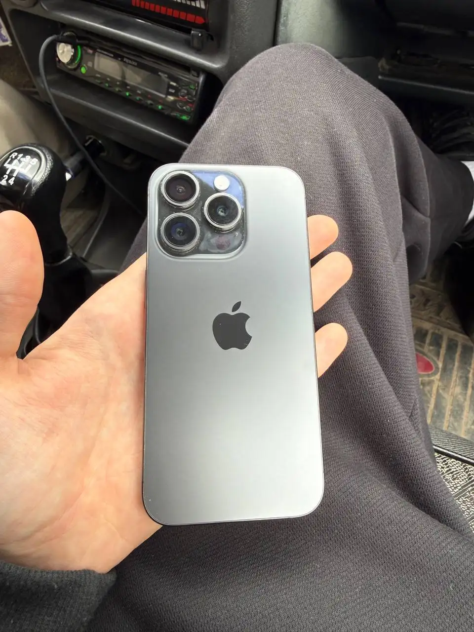 iPhone 15 Pro 128Gb - Смартфоны и аксессуары (Электроника) в Чебоксары