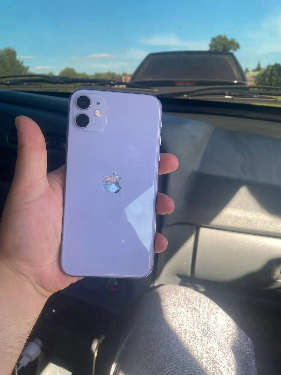 iPhone 2 11 на 64 - Смартфоны (Электроника) в Чебоксары
