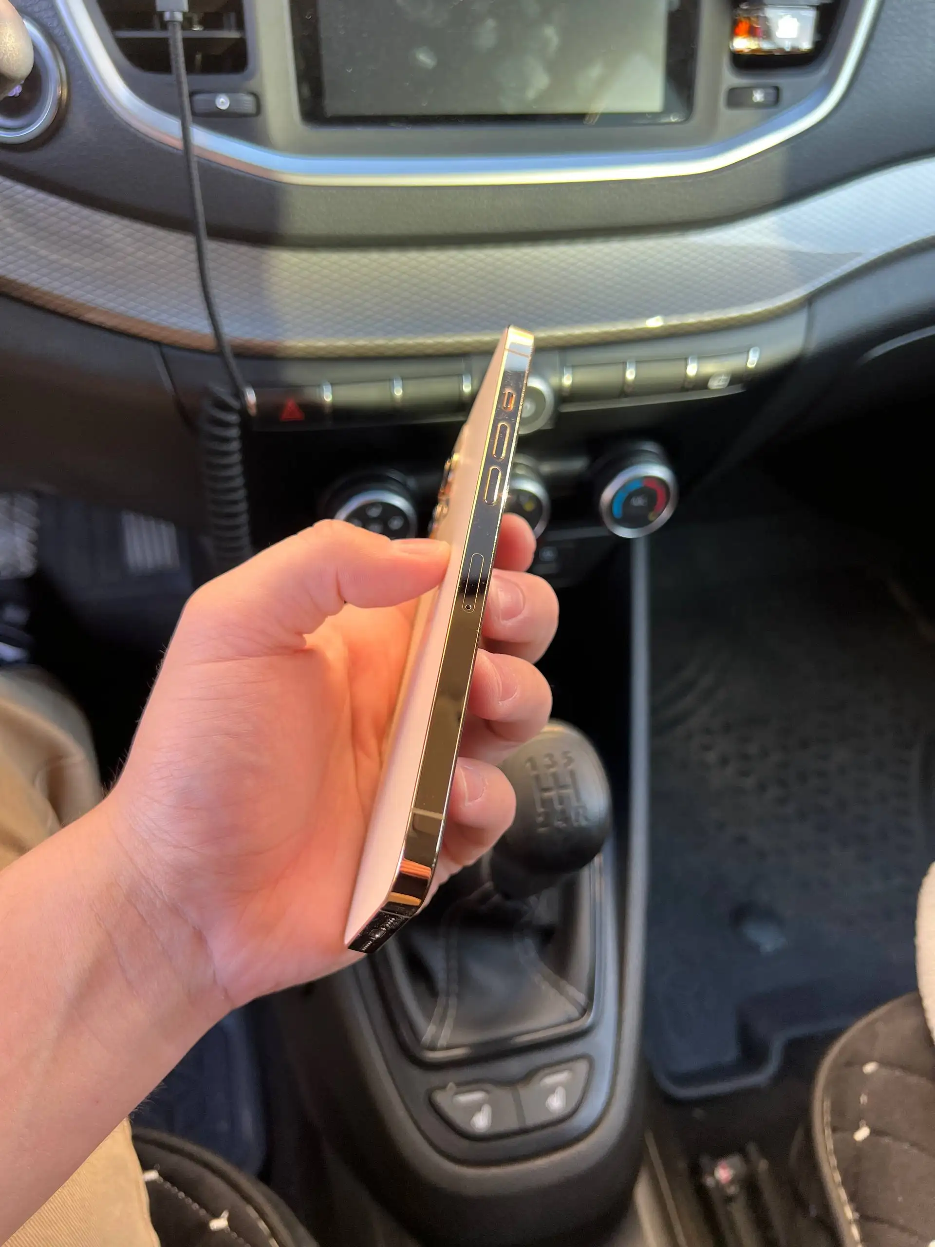 iPhone 12 Pro Max 256GB с царапинами и заменой камеры - Смартфоны и гаджеты (Электроника) в Чебоксары