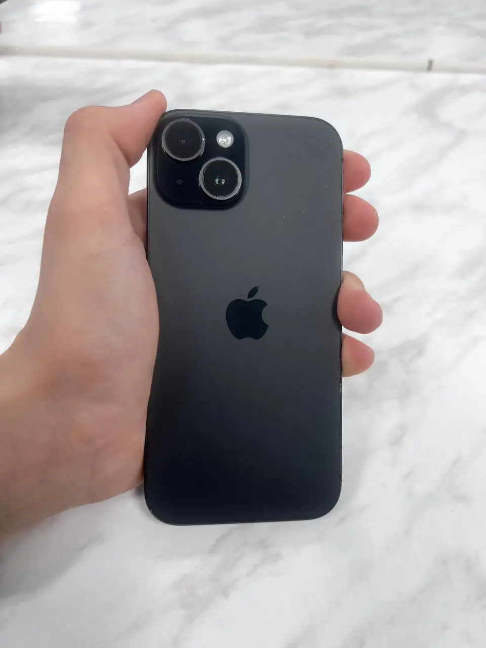 Продам iPhone 15 128GB - Смартфоны (Электроника) в Чебоксары