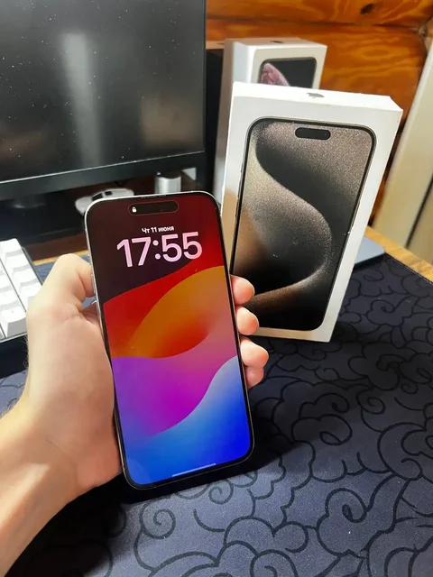 Продаю iPhone 15 Pro Max 256GB титановый - Запчасти и неисправные устройства в Чебоксары