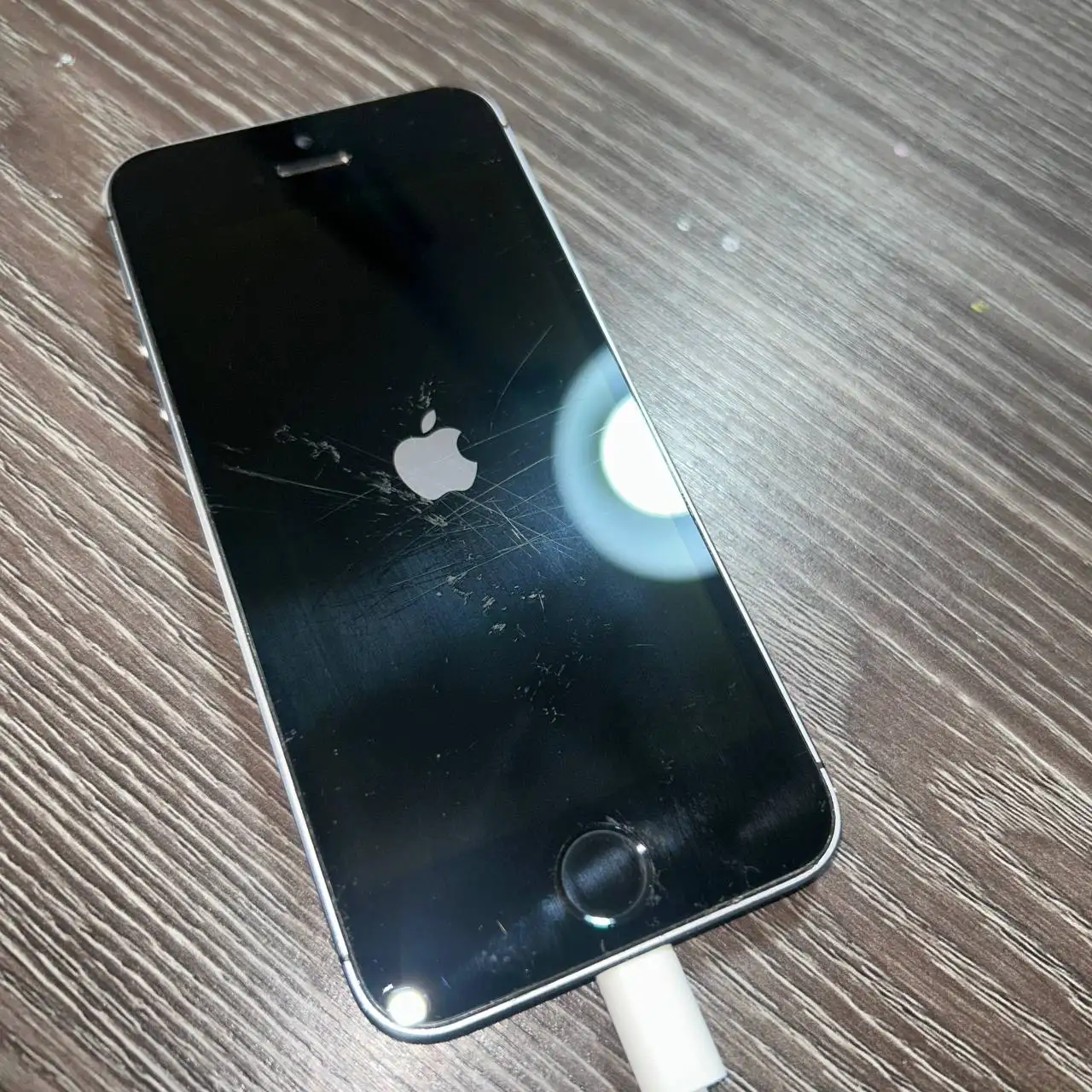 iPhone 5s 16GB - Смартфоны (Электроника) в Чебоксары
