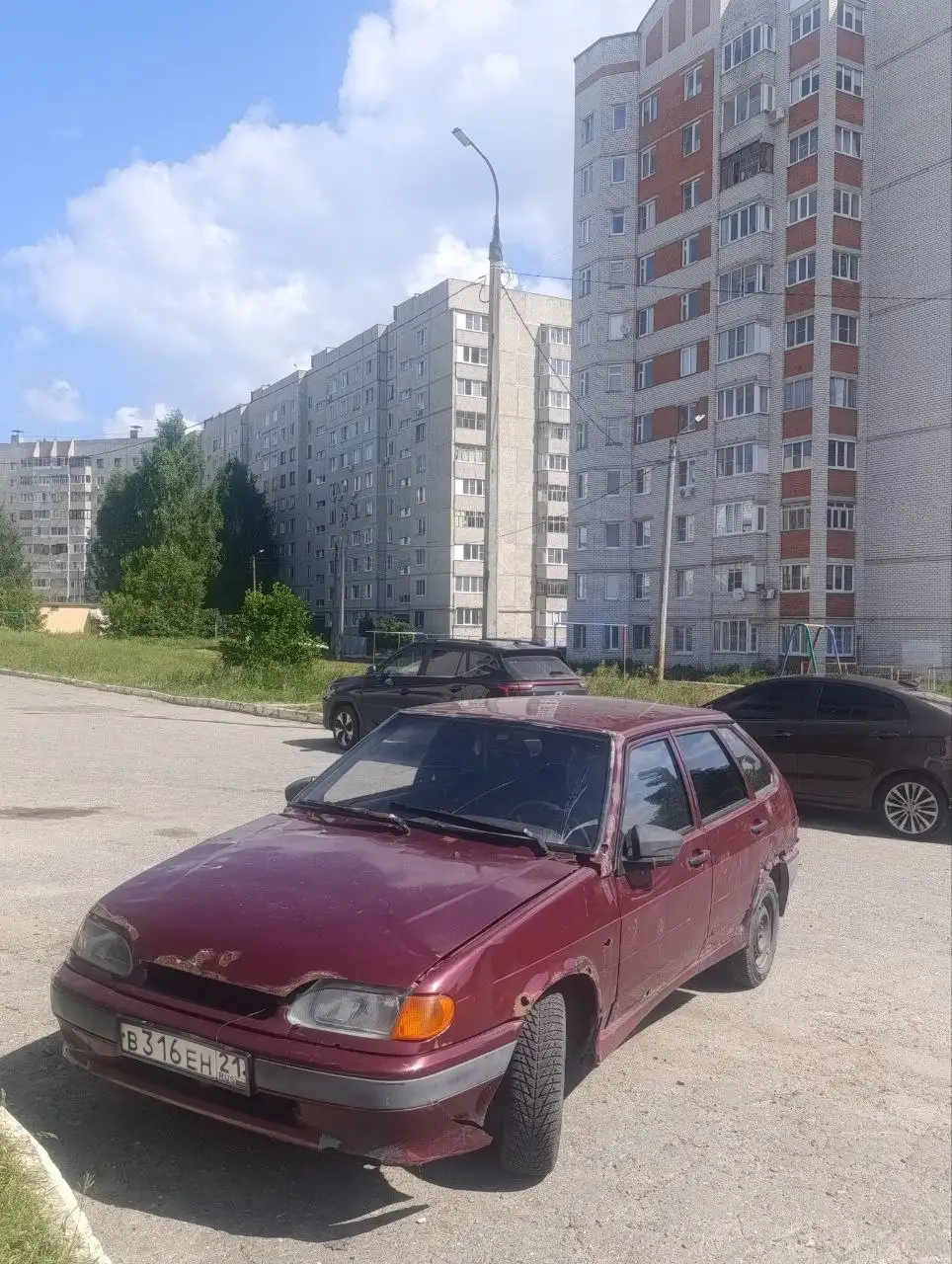 Обменяю ВАЗ 2114 на айфон - Легковые автомобили (Авто) в Чебоксары