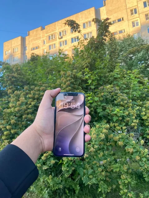 Продам iPhone 12 64GB - частное объявление в Чебоксары