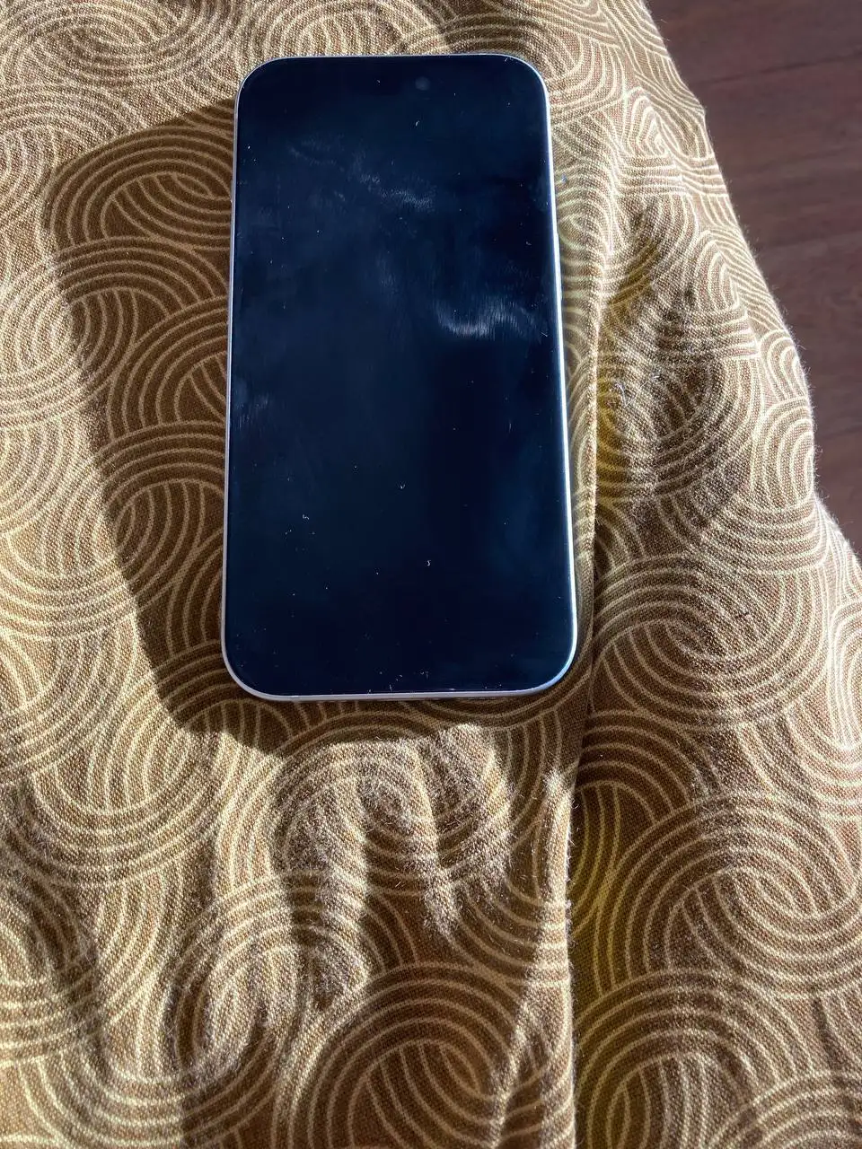 Продам iPhone 15 256GB - Мобильные телефоны (Электроника) в Чебоксары