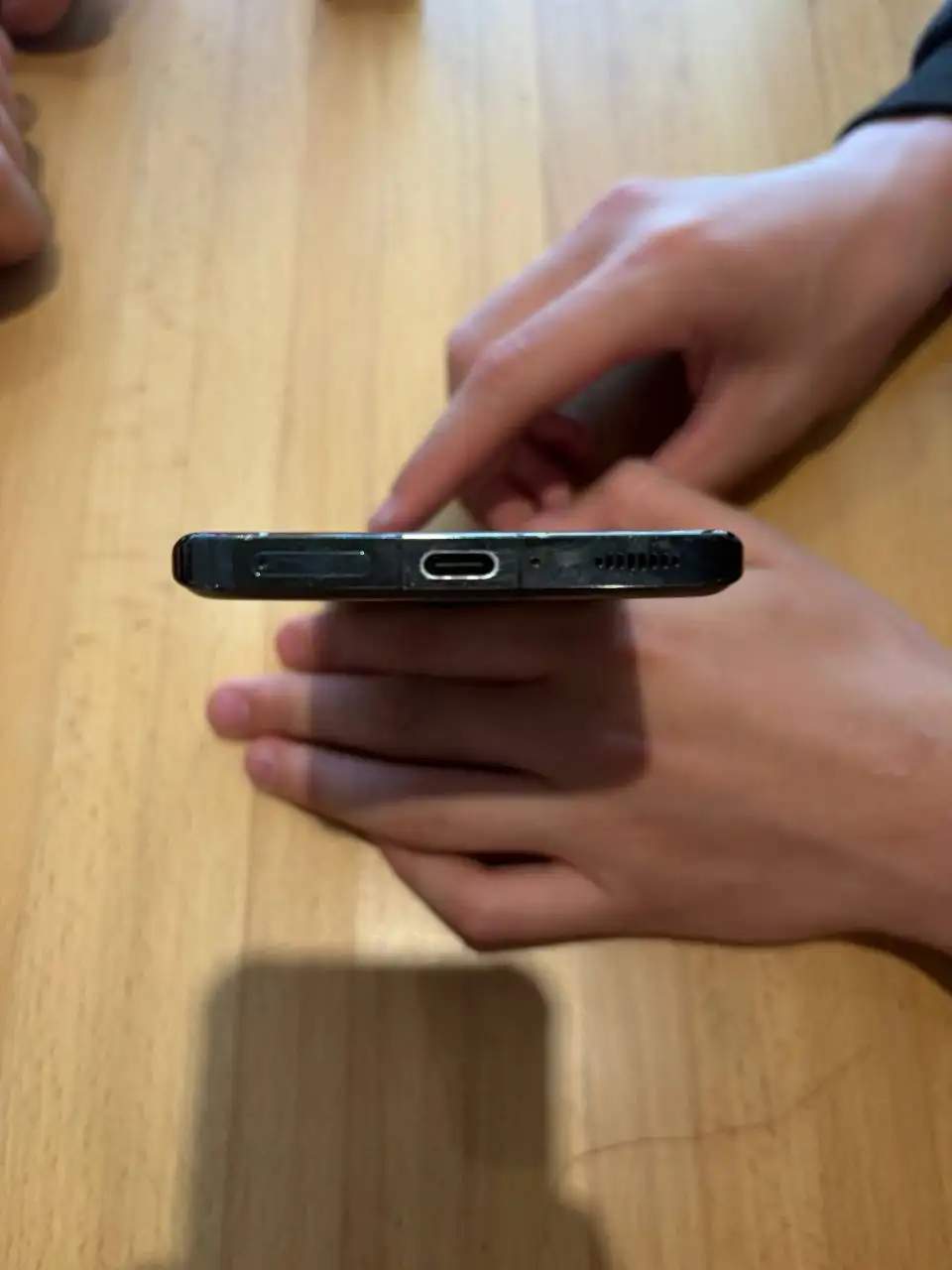 Продам Apple iPhone - Мобильные телефоны (Электроника) в Чебоксары
