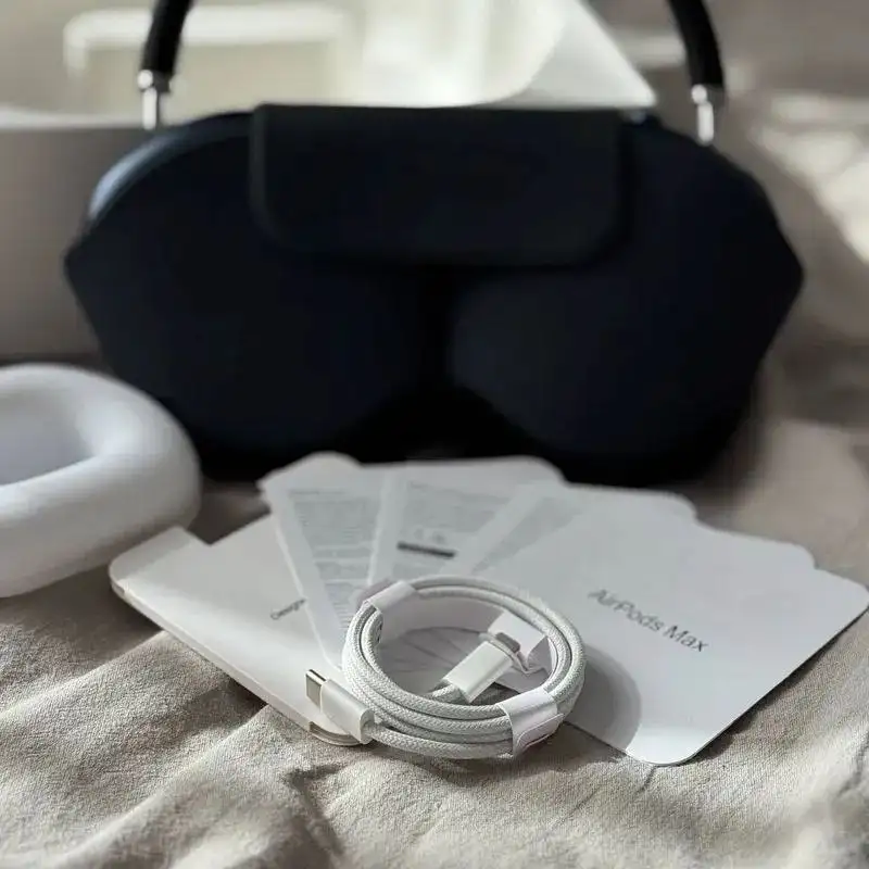 AirPods Max 2 и AirPods Pro 3 - Наушники (Электроника) в Чебоксары