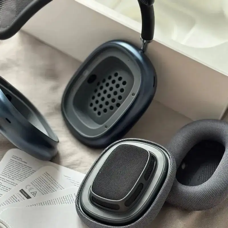 AirPods Max 2 и AirPods Pro 3 - Наушники (Электроника) в Чебоксары