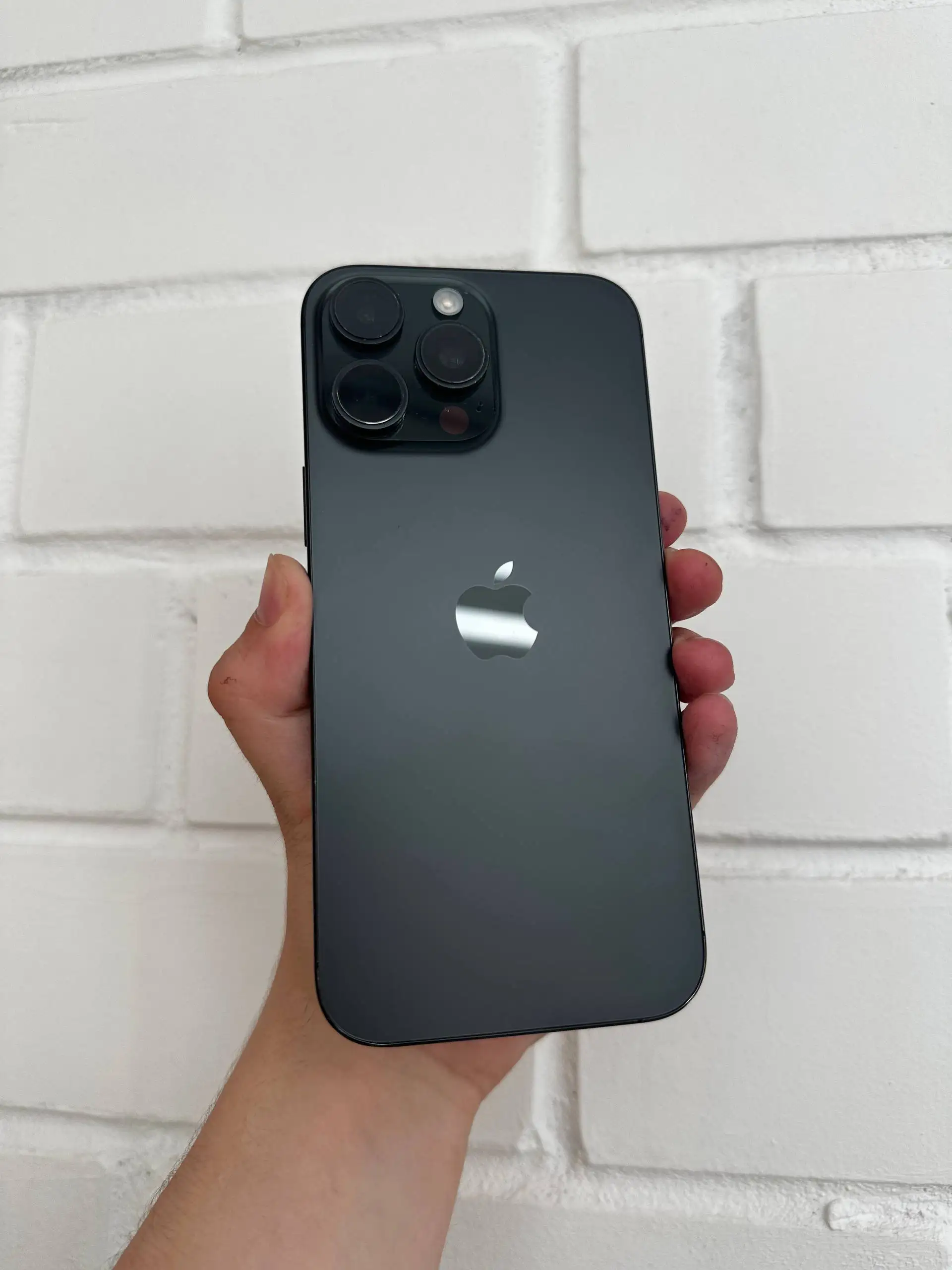 Продам iPhone 16 Pro Max 256GB 2 SIM - Смартфоны и гаджеты (Электроника) в Чебоксары