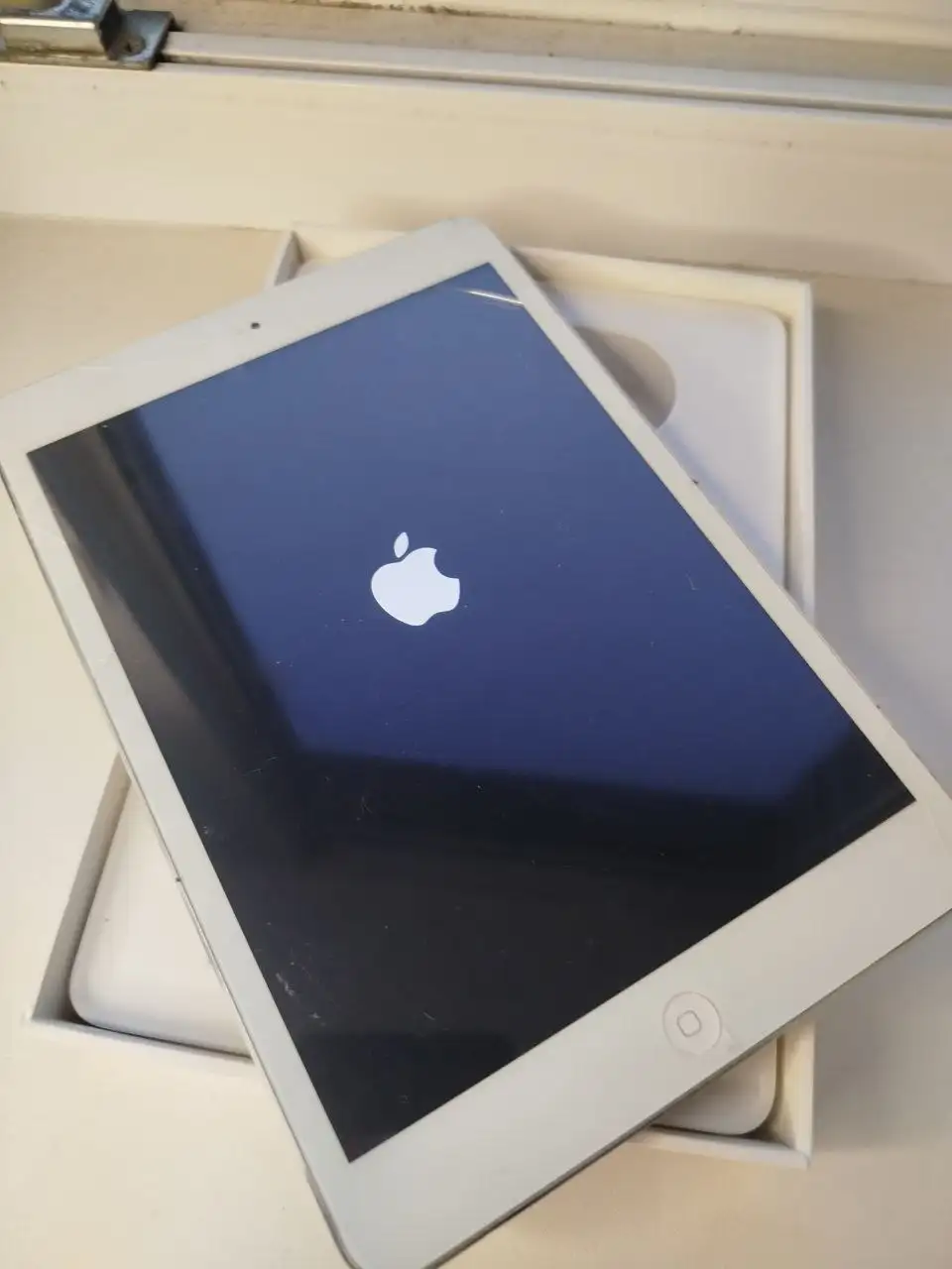 Продам iPad с дефектами - Планшеты (Электроника) в Чебоксары