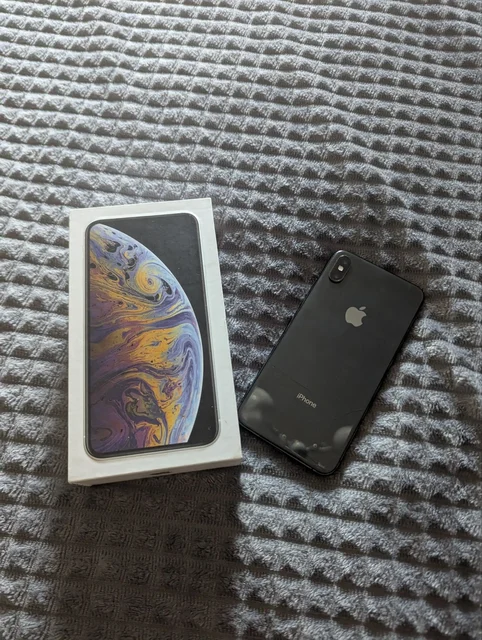 Продам IPhone XS MAX 64gb - Офисная мебель в Чебоксары