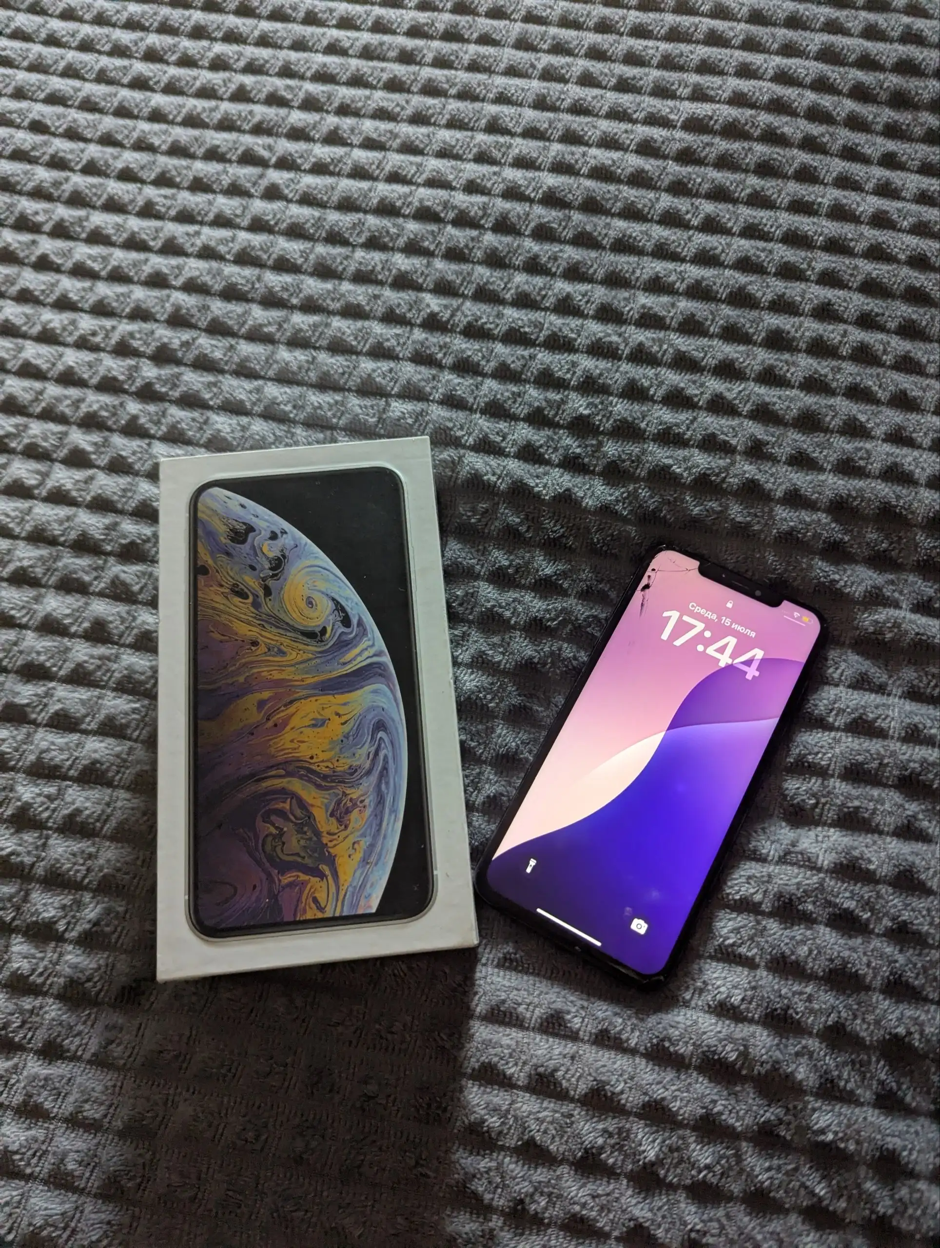 Продам IPhone XS MAX 64gb - Смартфоны и гаджеты (Электроника) в Чебоксары
