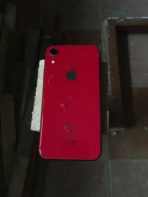 Обмен iPhone 12, XR, 6s на другой iPhone - Мобильные телефоны в Чебоксары