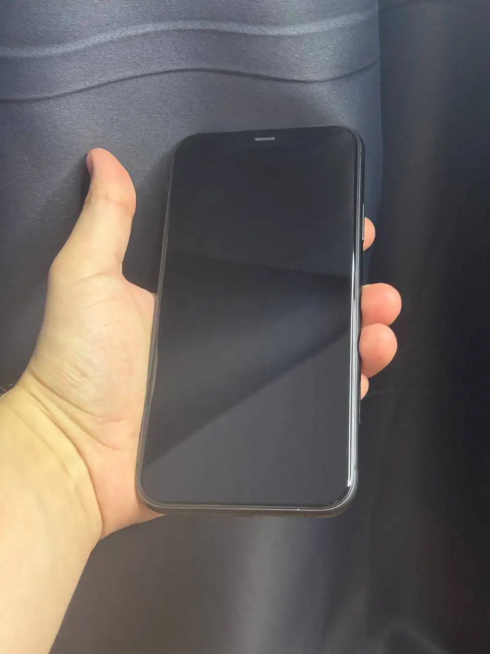 iPhone 11 64GB с мелкими царапинами - Смартфоны (Электроника) в Чебоксары