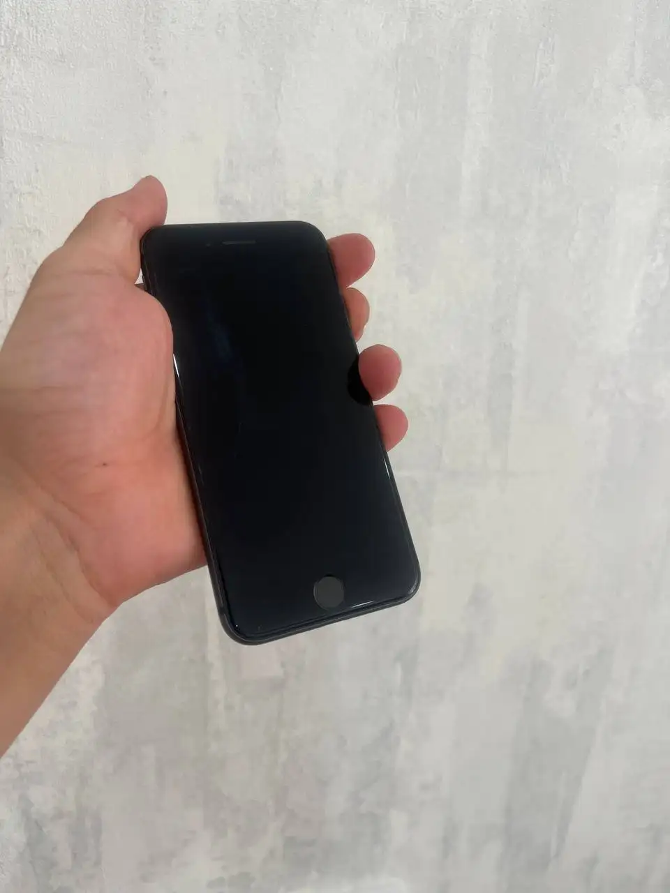 Продам iPhone 8 64GB - Смартфоны и аксессуары (Электроника) в Чебоксары