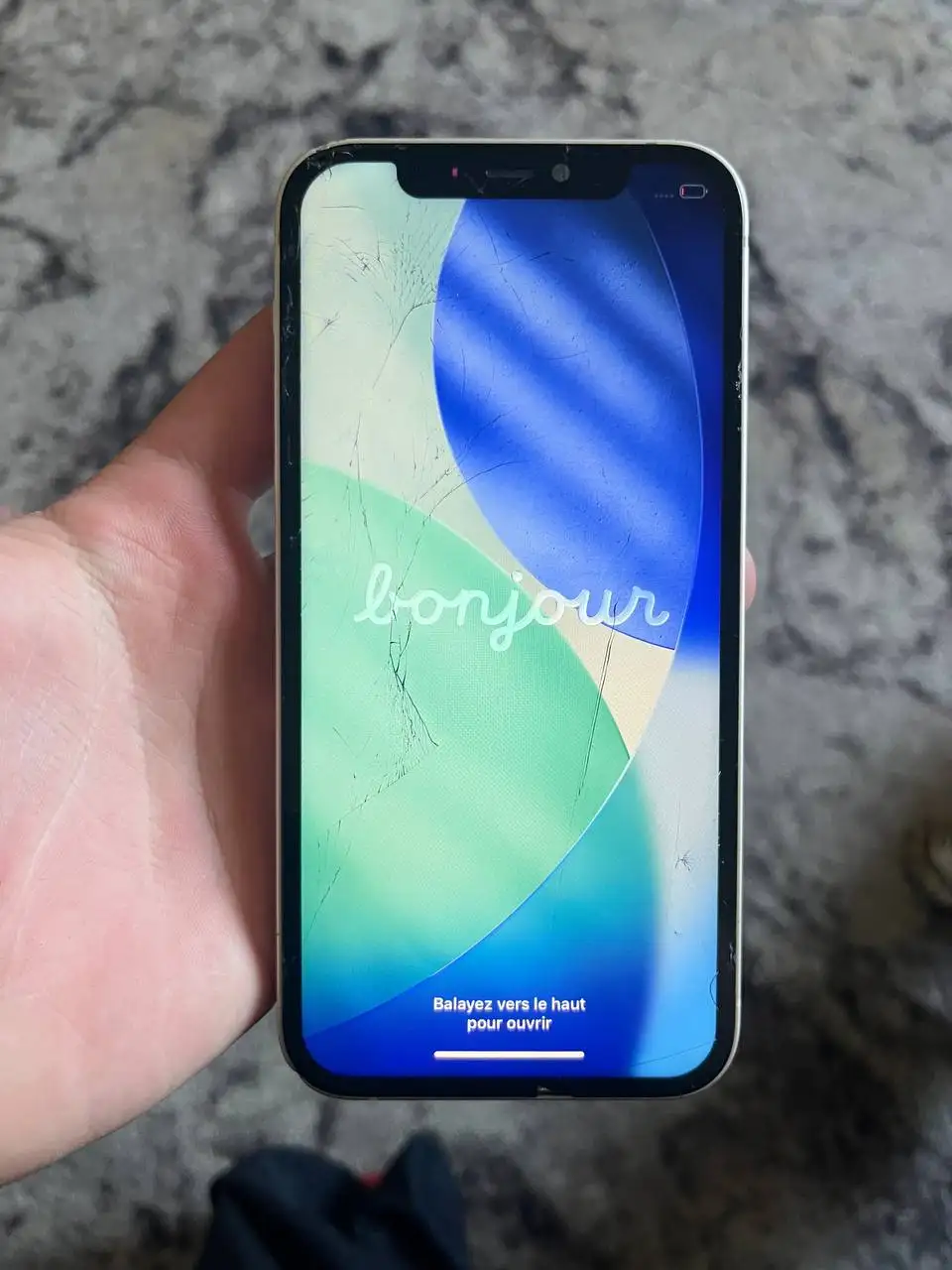 Apple iPhone на продажу - Мобильные телефоны (Электроника) в Чебоксары