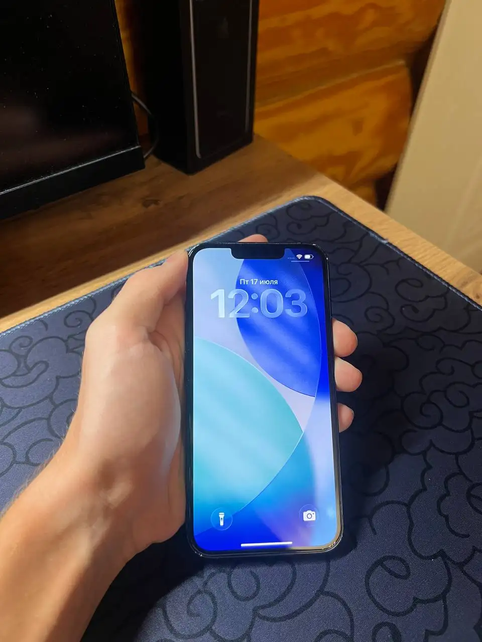 Продам iPhone 13 128GB - Смартфоны и аксессуары (Электроника) в Чебоксары