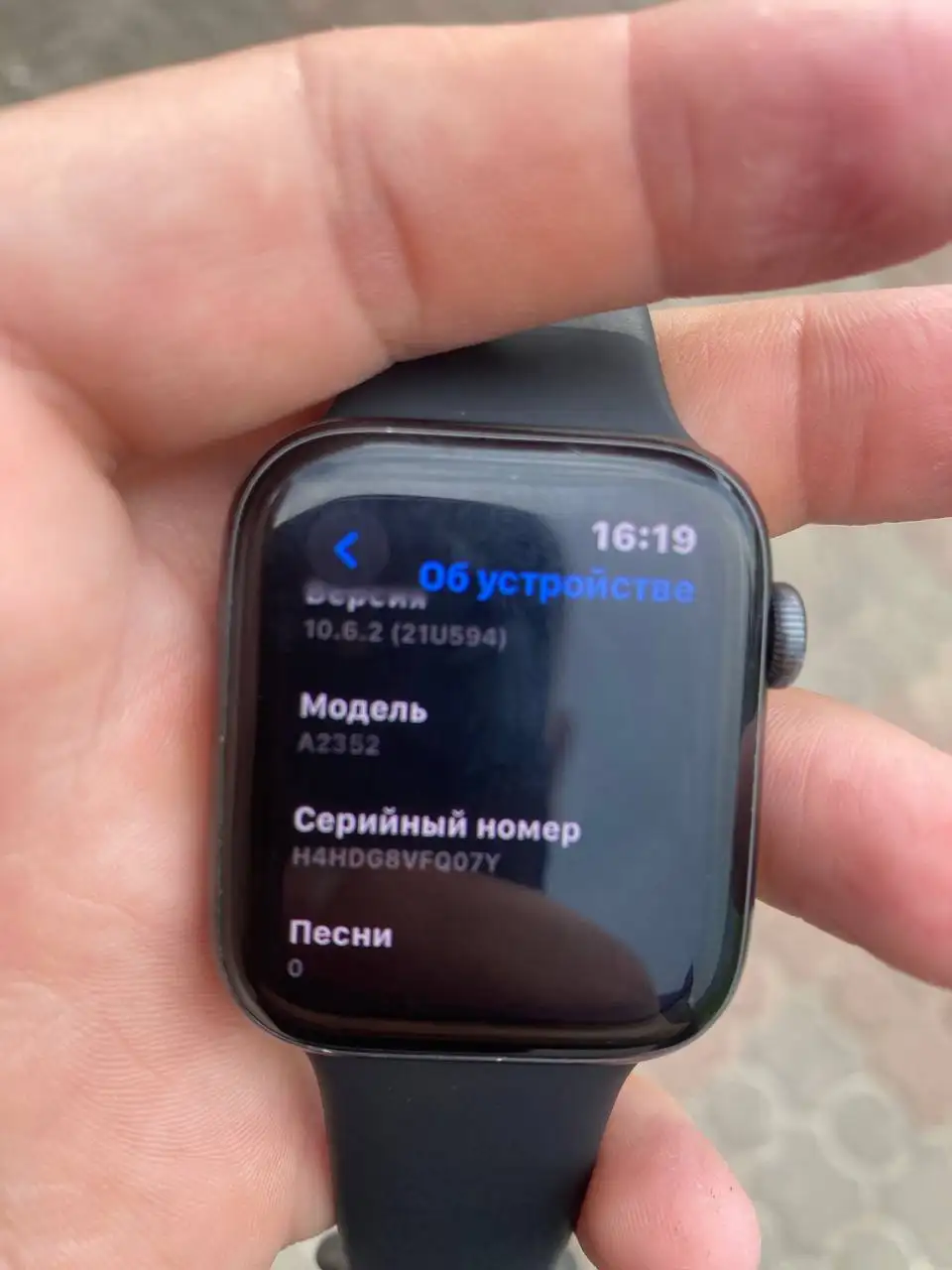 Продам Apple Watch SE - Носимые устройства (Электроника) в Чебоксары