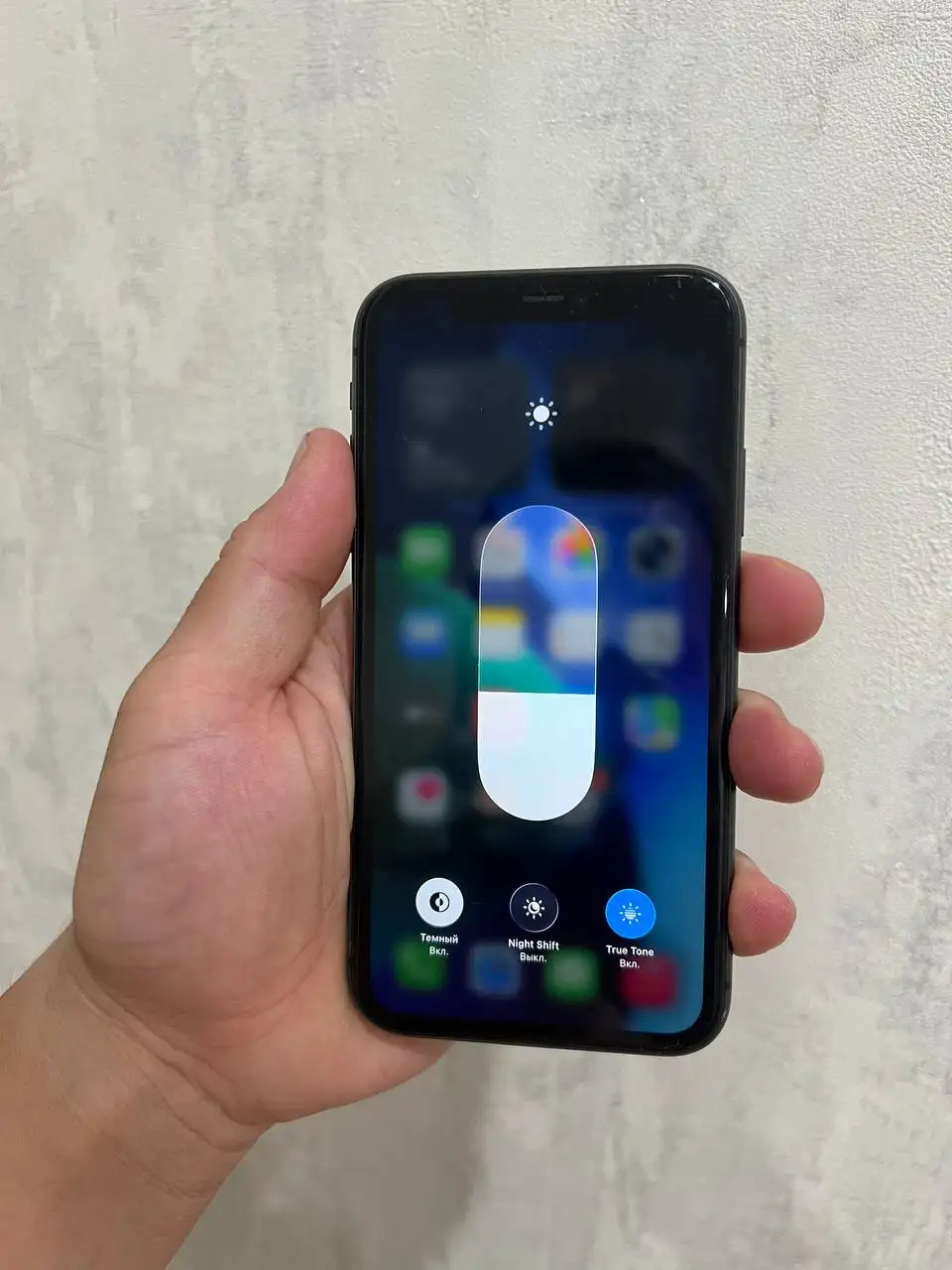 iPhone 11 64GB - Смартфоны и аксессуары (Электроника) в Чебоксары
