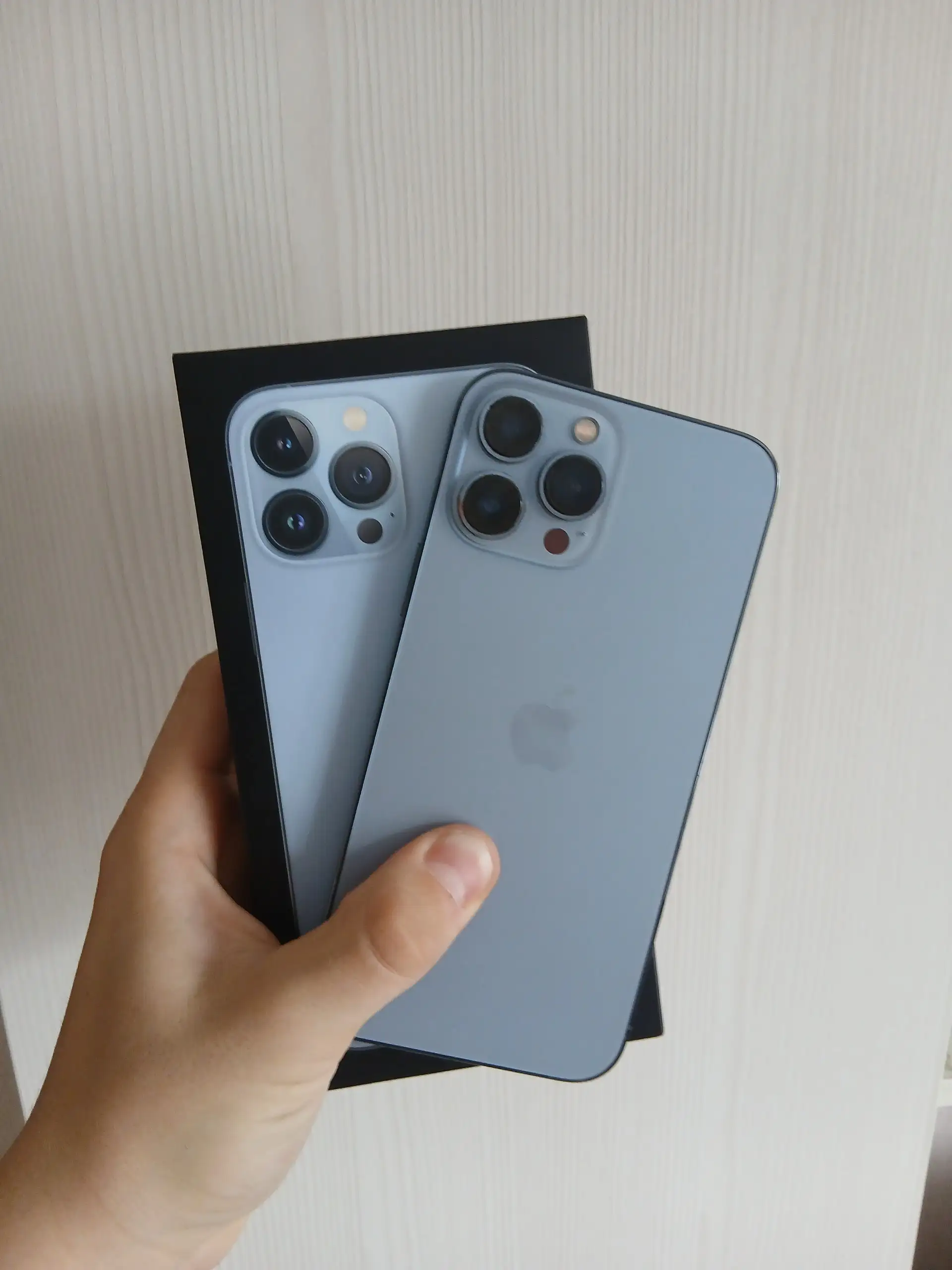 Продам iPhone - Смартфоны и гаджеты (Электроника) в Чебоксары