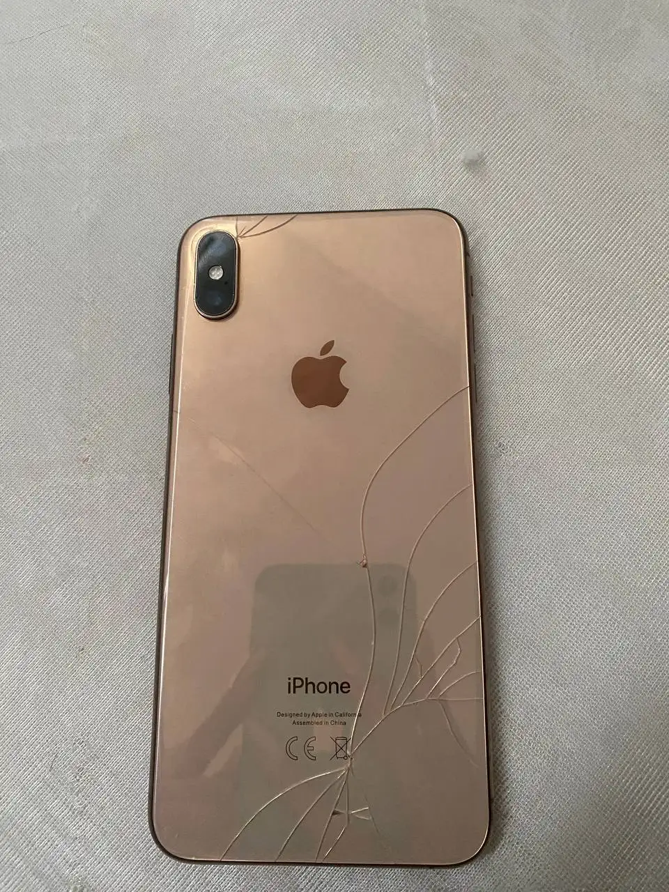 Продам iPhone XS Max с дефектами - Смартфоны (Электроника) в Чебоксары