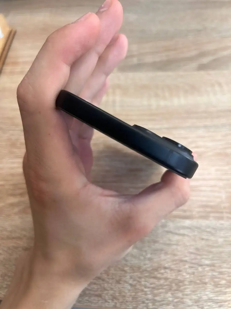 iPhone 15 128GB черный - Смартфоны (Электроника) в Чебоксары