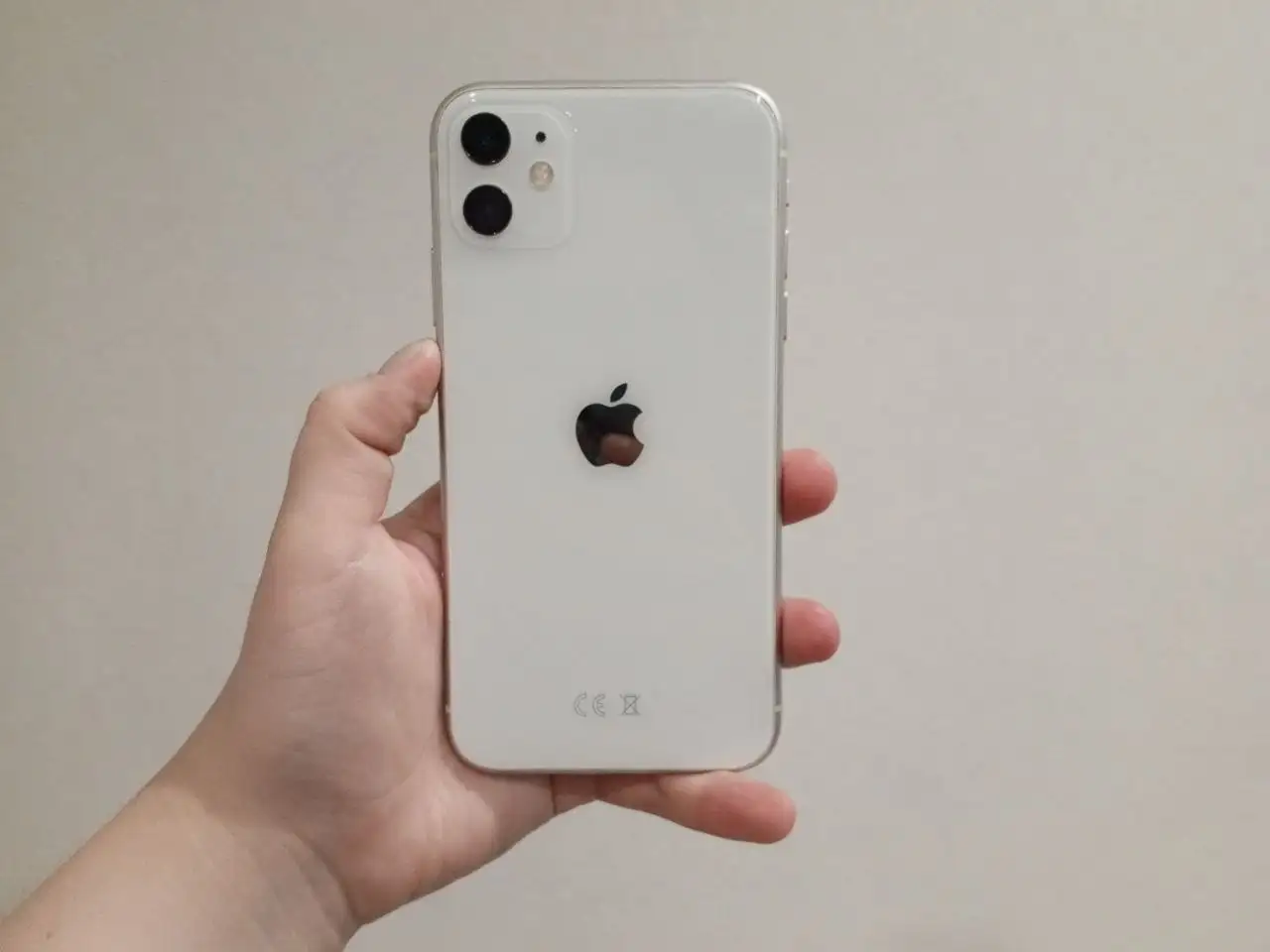 iPhone 11 с заменой дисплея и аккумулятора - Смартфоны (Электроника) в Чебоксары