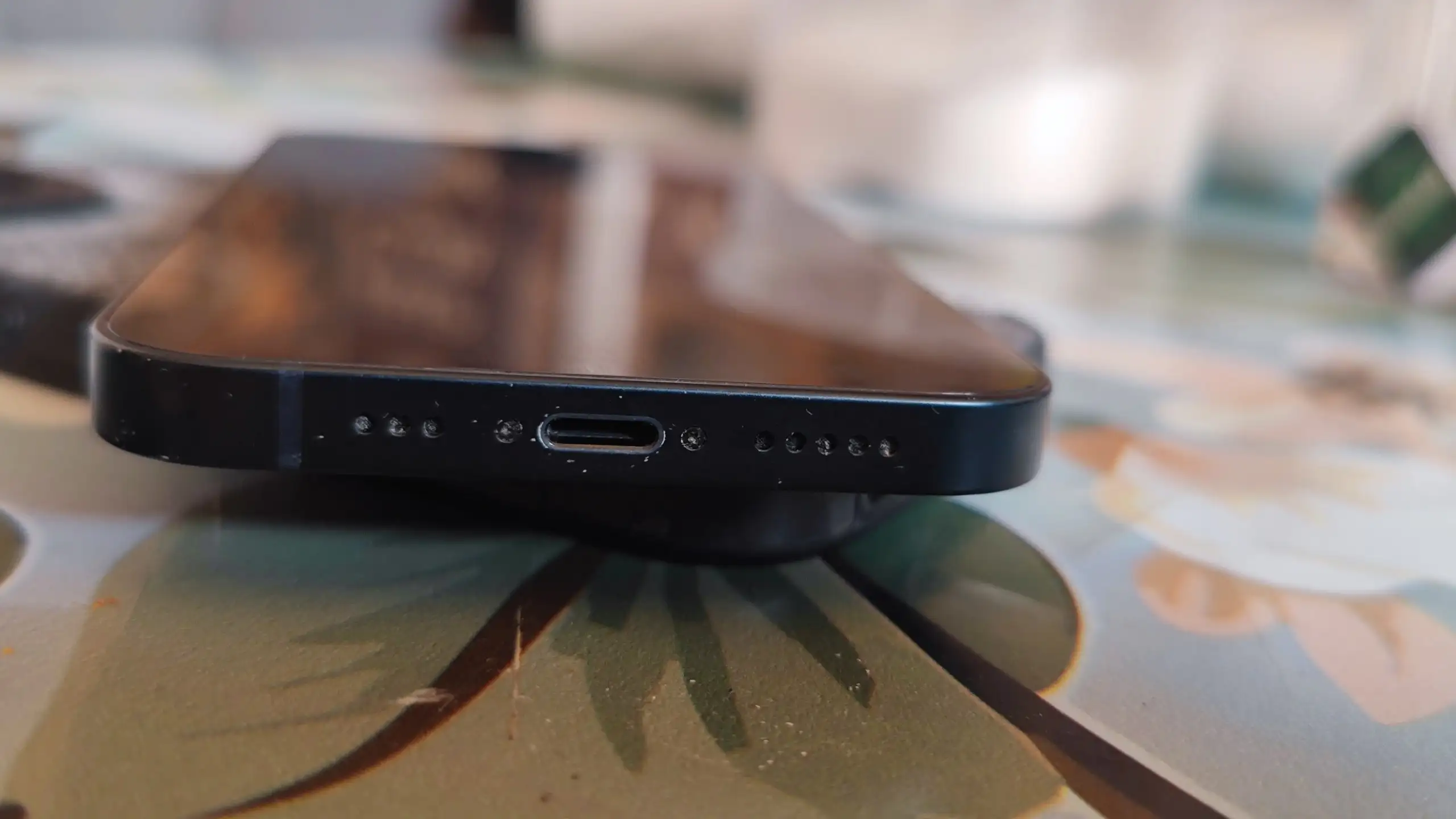 iPhone 13 в отличном состоянии, АКБ 100% - Смартфоны (Электроника) в Чебоксары