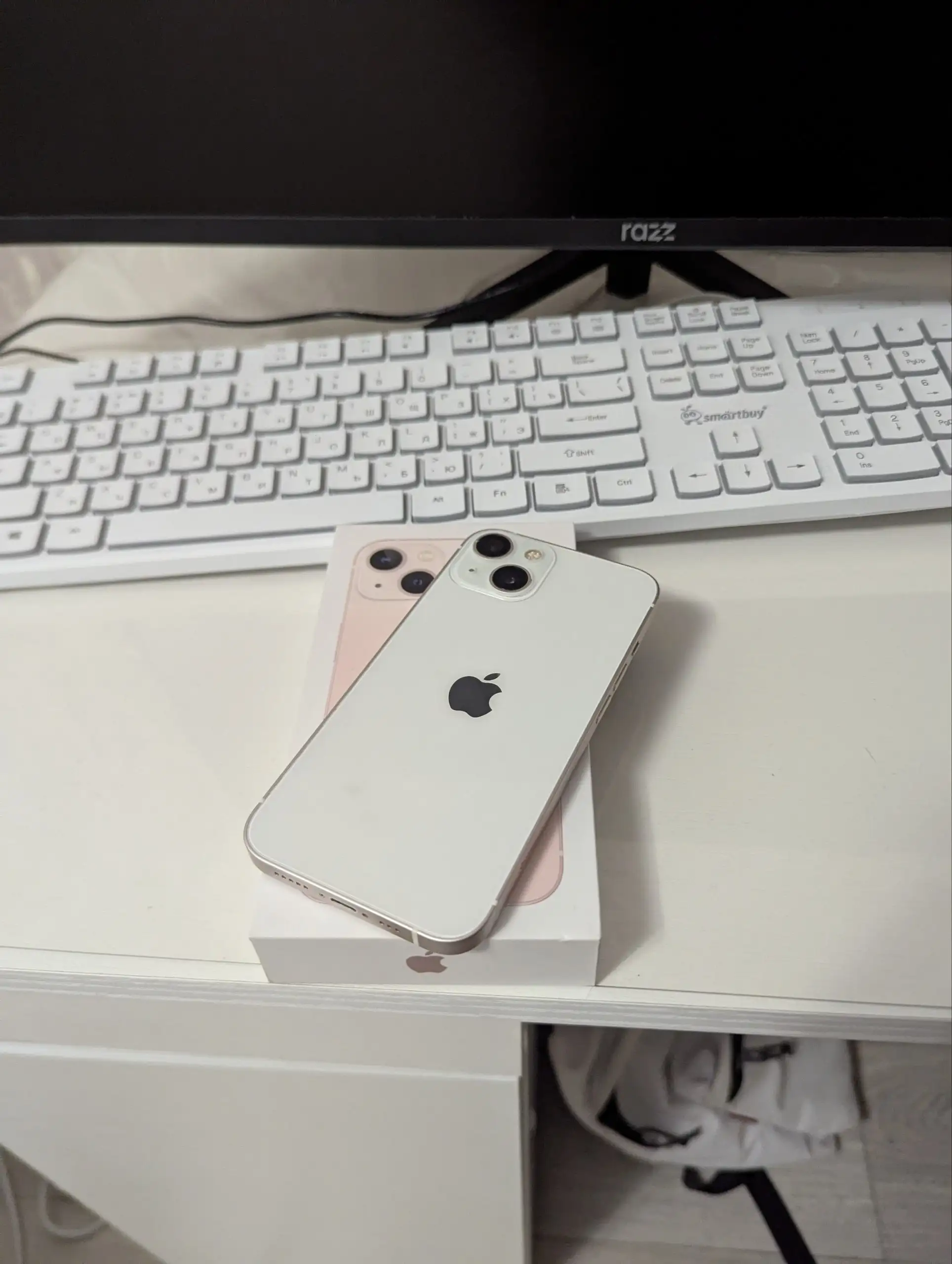 iPhone 13 512GB белый - Смартфоны (Электроника) в Чебоксары