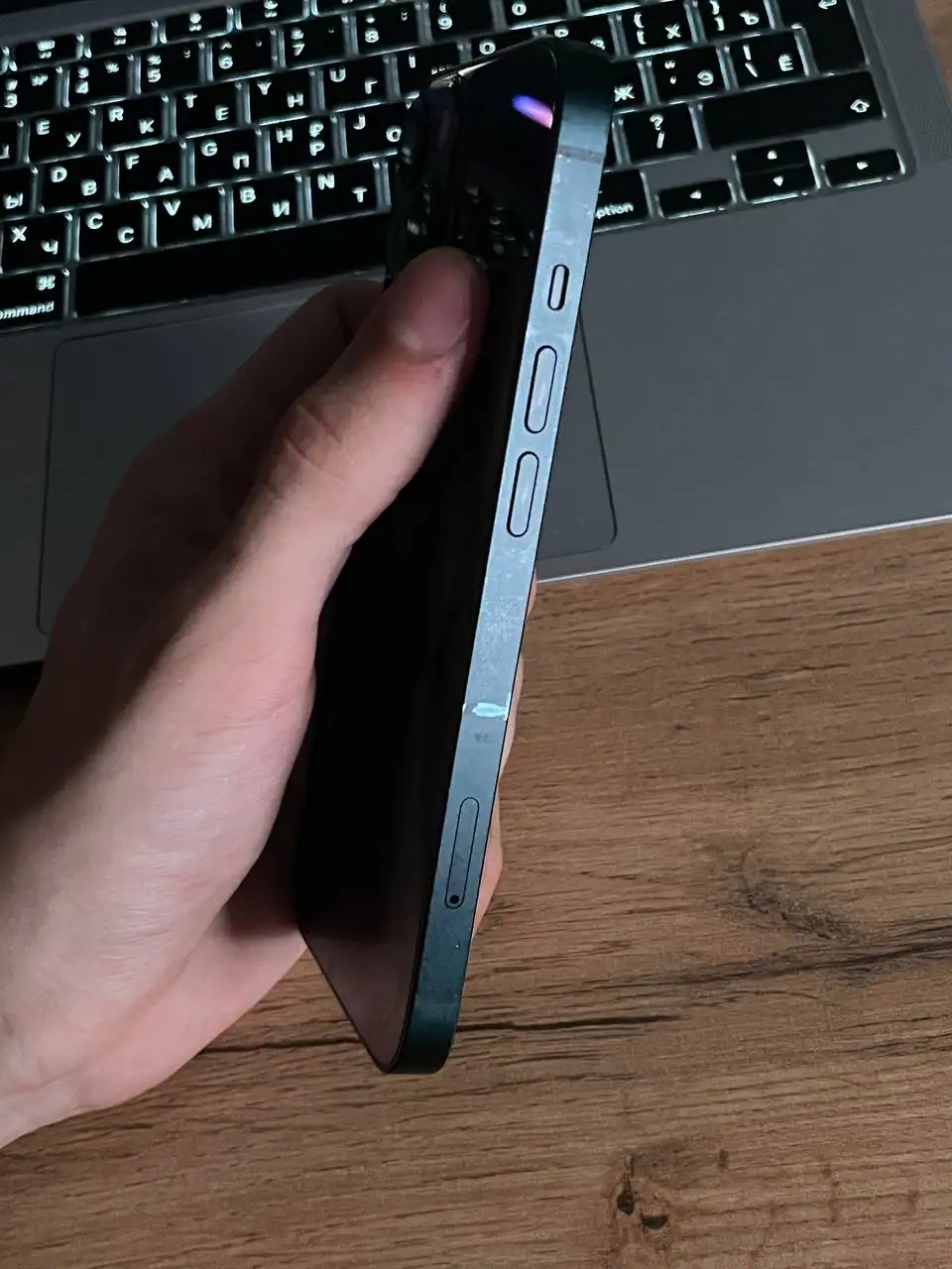 iPhone 13 128Gb с царапинами на корпусе - Смартфоны (Электроника) в Чебоксары