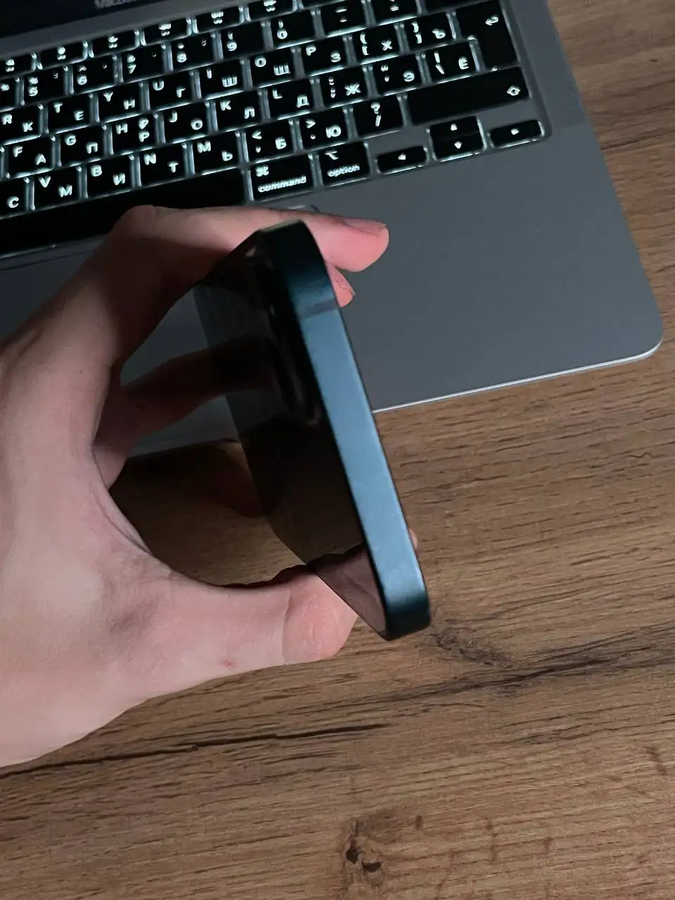 iPhone 13 128Gb с царапинами на корпусе - Смартфоны (Электроника) в Чебоксары