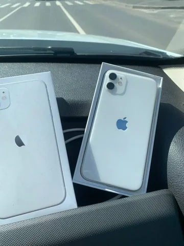 Продам iPhone 11 128 ГБ в отличном состоянии - Мобильные телефоны и аксессуары в Чебоксары