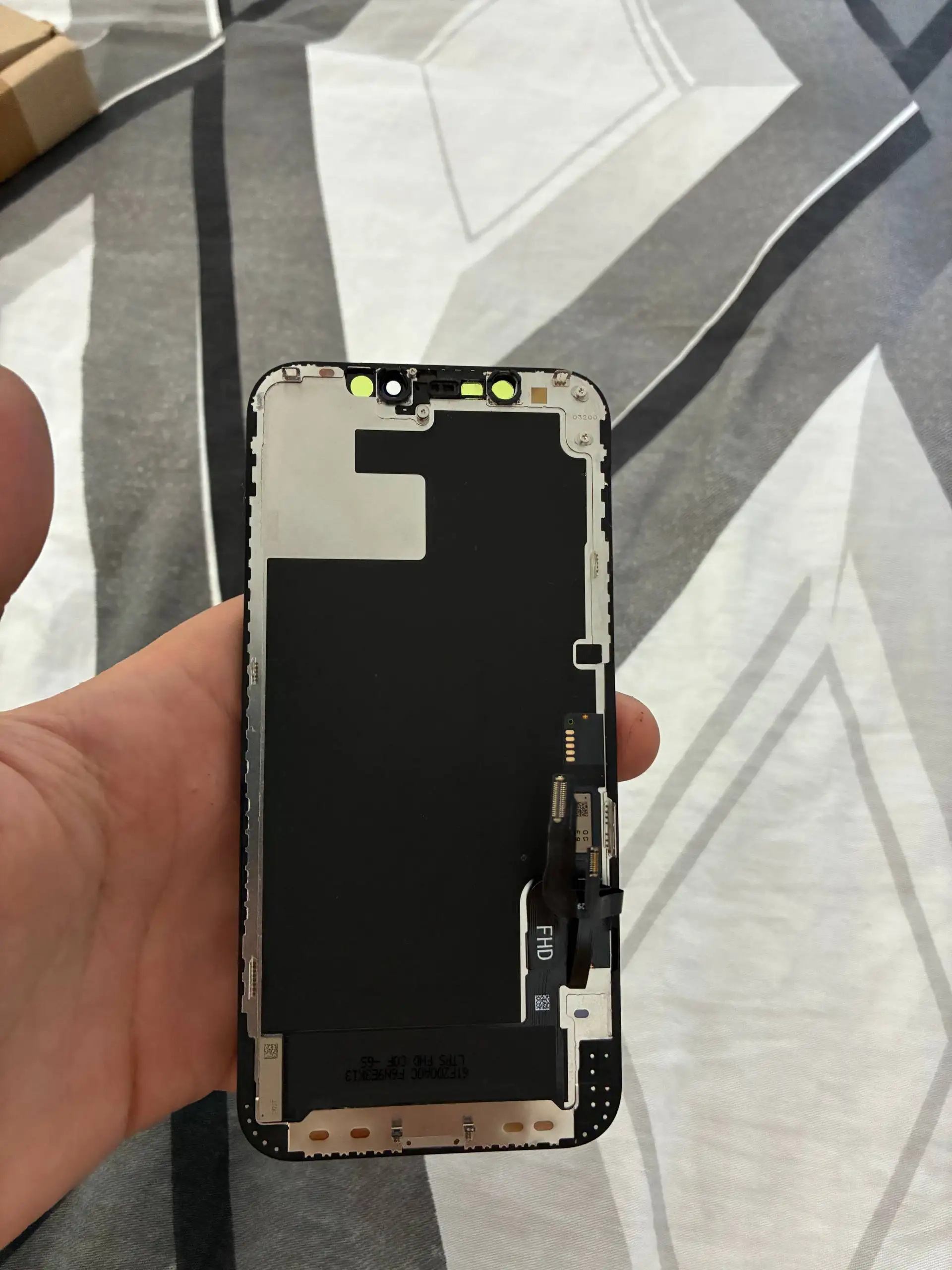 Дисплеи для iPhone (несколько штук) - Электроника в Чебоксары