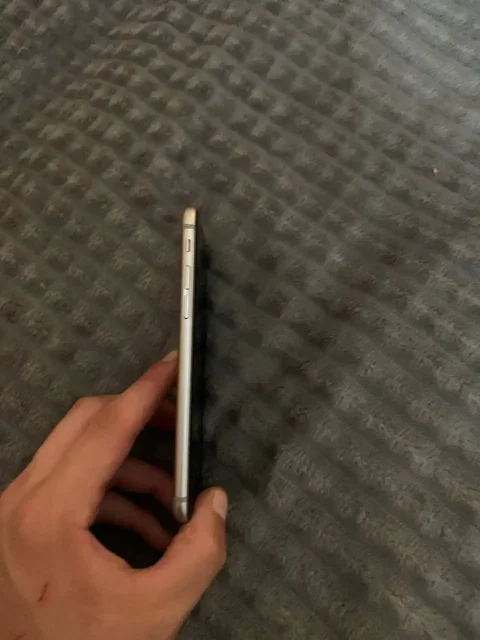 Продам iPhone 6s в хорошем состоянии - Телефоны и планшеты в Чебоксары
