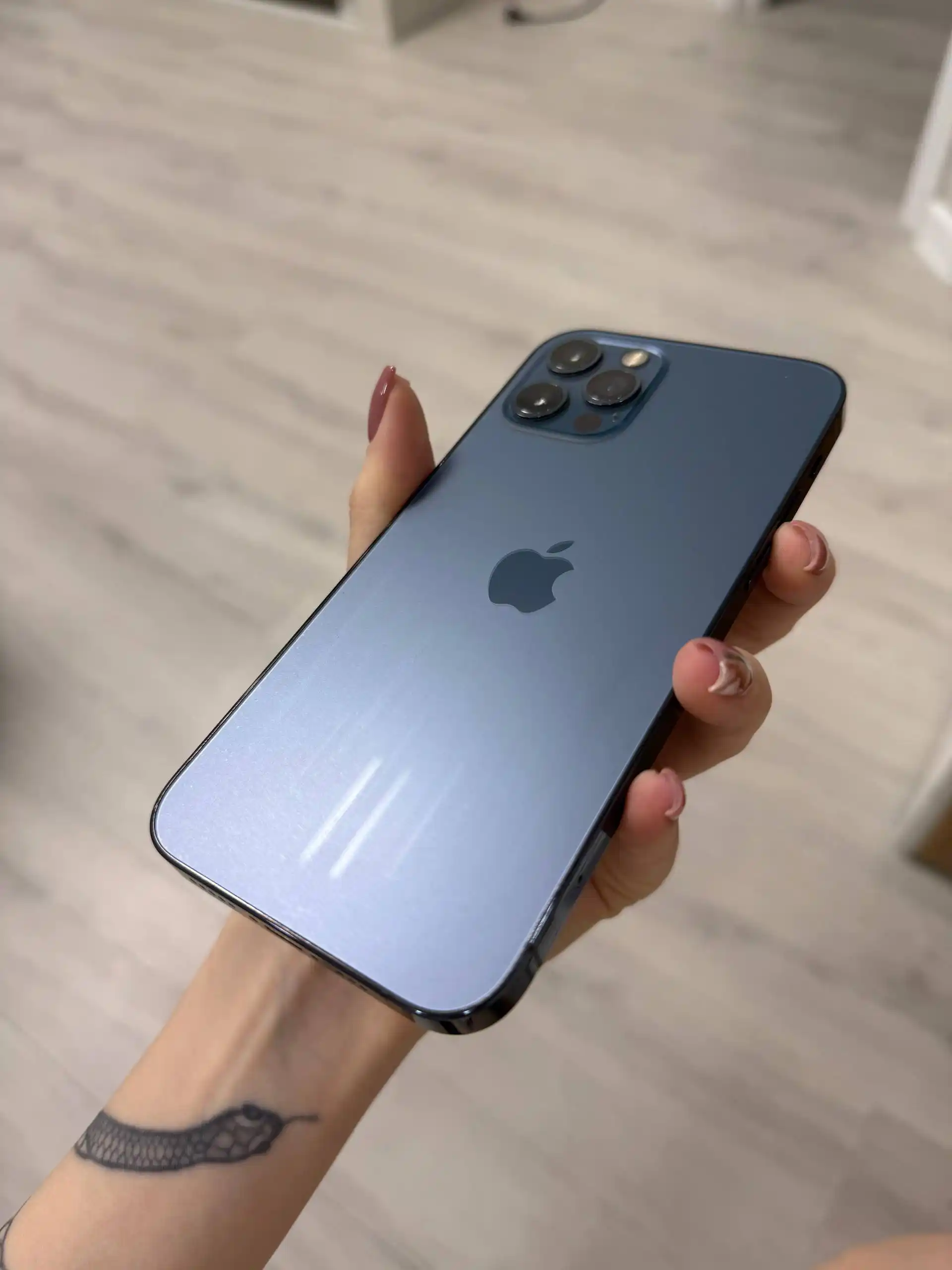 Продаю iPhone 12 Pro 128 гб - Электроника в Чебоксары
