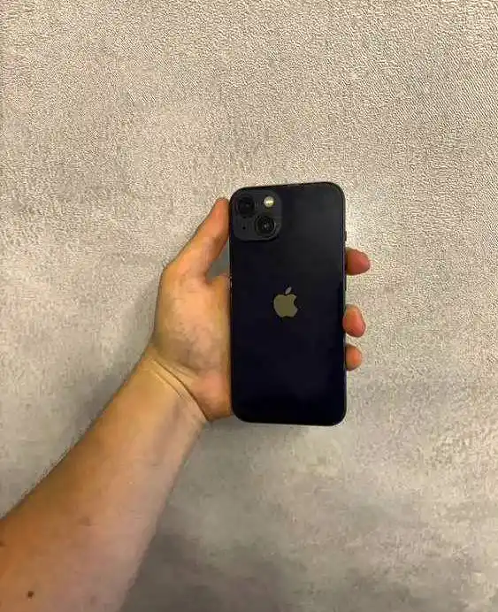 Продаю iPhone 13 - Электроника в Чебоксары